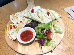 -文汇新民联合报业集团(上海报业大厦店)