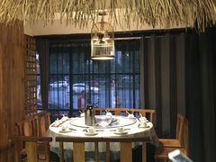 包厢-萬家灯火·私房湘菜·22年老手艺(南岭大道店)