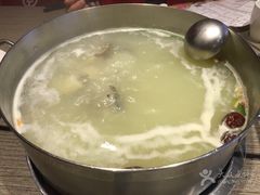 -龙记斑鱼火锅鲜切牛肉自助(红山路店)