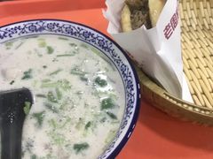 羊肉汤（多肉）-穆得·老周家牛肉烧饼(普利街店)