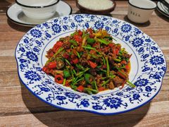 -三湘四水正宗湘菜(君峰路店)