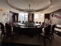 -燕郊烧鸽子(酷车小镇店)