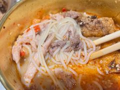 -鹤江桥·红油牛肉粉(SKP店)