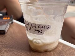 -HUGS coffee(东区店)
