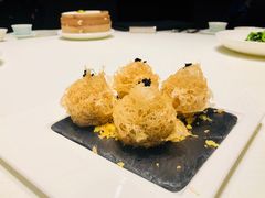 松露芋泥酥-皇朝会.经典传统粤菜(外滩店)