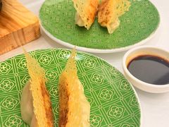 -品海楼·大连海胆锅贴馆(东港店)