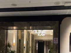 -万泊酒店(长沙五一广场国金中心店)