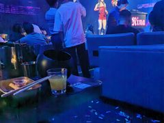 -赤红音乐现场(浦东金桥路店)