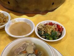 -濠轩阁特色生蚝火锅(水湾路店)