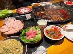 冷锅鸭血-憨孃孃·重庆老火锅(红山黑金店)