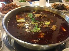 -刘胖娃鱼庄·特色肥肠鱼(杨家坪店)