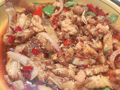 -休记光头香辣蟹干锅店(衣冠庙店)