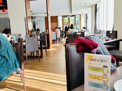 -静之湖湖畔餐厅