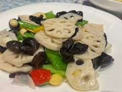 -巴扎美食·新疆菜·西域歌舞表演餐厅(新疆大厦店)