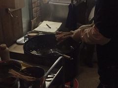 大堂-阿姨小肉摊(同济西苑店)