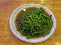 -J Daeng Seafood