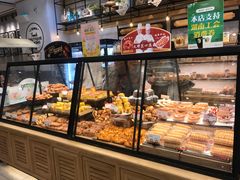面包甜点陈列柜-罗森尼娜(德思勤店)