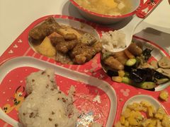 -晶荷轩(香港迪士尼乐园酒店)