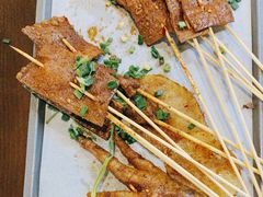 -林二哥宜烤官·宜宾小烧烤