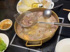 -潮汕三宝鲜牛肉火锅