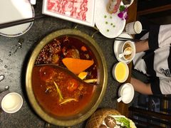 -小天鹅火锅·一线江景洪鼎旗舰店(洪崖洞店)