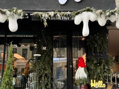 -W COLLECTIVE  DESSERT SHOP
