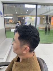 -尤司男士国潮理发馆