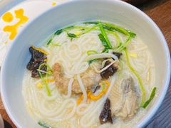 过桥米线-云海肴·汽锅鸡·云南菜(领展购物广场·中关村店)