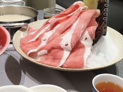 -红鼎豆捞·非遗鲍皇汤火锅(宝丰路店)