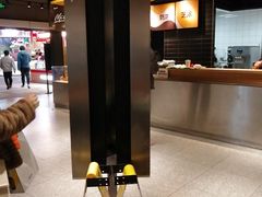 -麦当劳(中山公园龙之梦店)