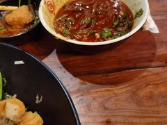-万记麻辣烫国展总店