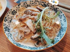 -玛格萝妮(汇智国际商业中心店)