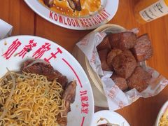 -蓝精灵乐园·世茂精灵之城主题乐园