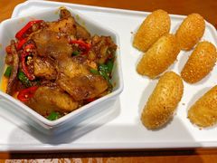 回锅小炒肉-三凤酒家·百年无锡菜(清扬茂业店)