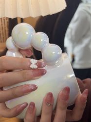 -芊屿芊浔美甲