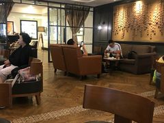 大堂-星巴克臻选(广州沙面店)