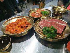 辣白菜-本炙炭烤·蒲烧活鳗料理店(金沙洲店)