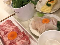 -一席地·本地鸡窝·杭帮鸡火锅(萧山银隆百货店)