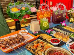 -依呀呀ktv烧烤小串(中山西路店)