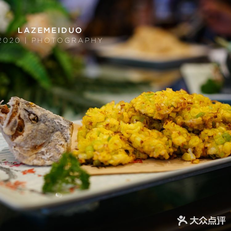 丹江大观苑第六届秋获节，吃全鱼宴，住湖景房，超奶丝～