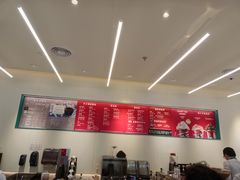 -星巴克臻选(上海淮海百盛购物中心店)