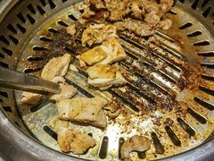 -木槿花韩式炭烤·熟成肉工坊(孙文东路店)