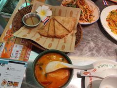 -小小集渔·泰式大排档(太古里香槟店)