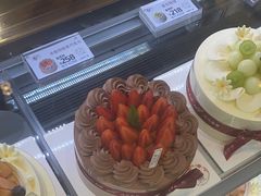 -花花卷卷·鲜食蛋糕(静安久光百货店)