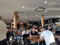 -12 Rocks Beach Bar Cafe