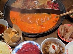 -萍姐火锅·公路夜市(武汉首店)