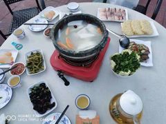 -墨脱石锅椰子鸡•香草鸭•东山羊(大东海店)