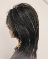 -东方美妍小鹏造型