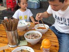 -湘乡米粉(东山北路店)