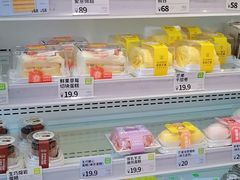 -绿姿鲜奶烘焙(临城店)